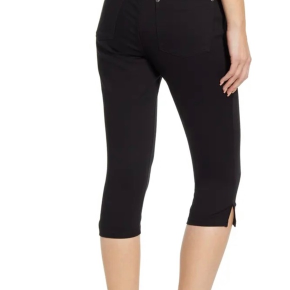 NWT HUE Ultrasoft High Waist Capri Denim Leggings XS - Picture 3 of 6